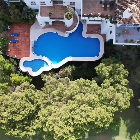 Golf Duplex Con Piscina En La Quinta Golf Marbella Apartment